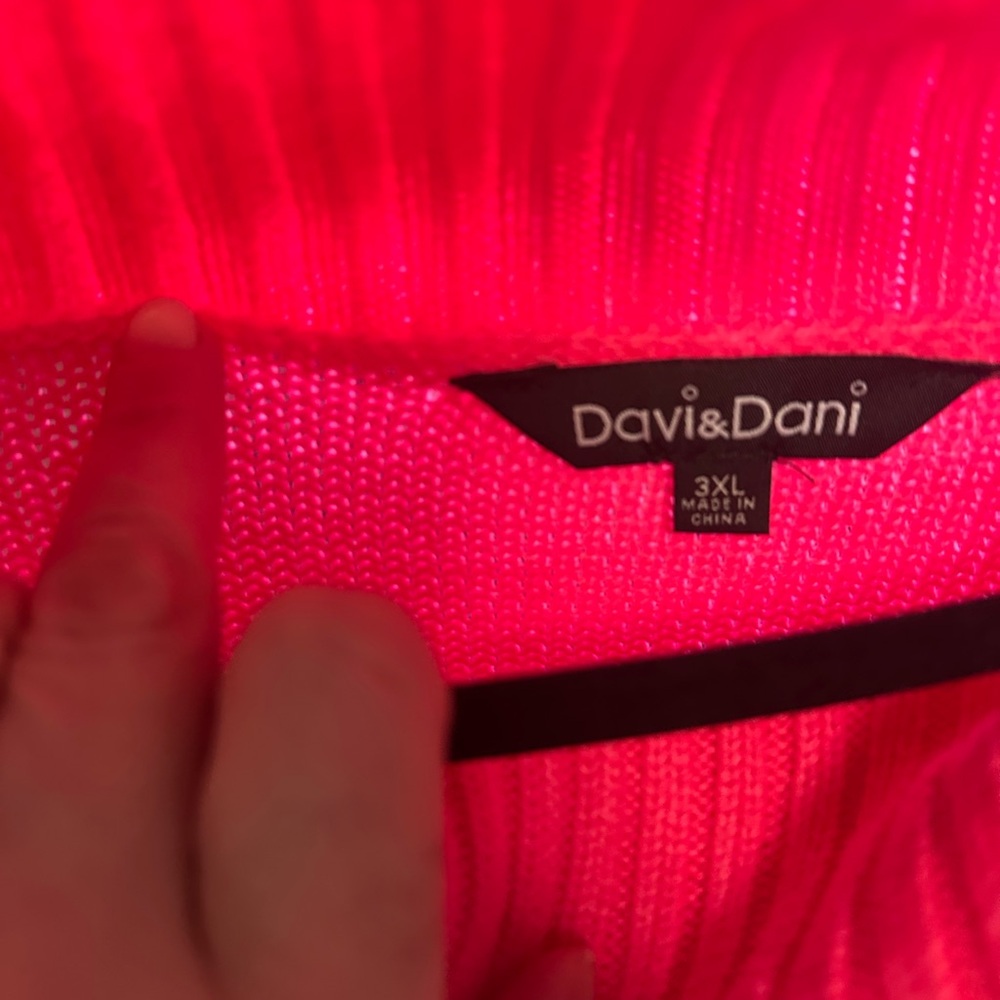 DAVI & DANI Vibrant Pink and Orange Cowl Neck Sweater - Picture 3 of 5